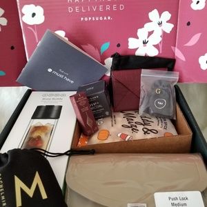 Pop Sugar Fall 2019 Gift Box w/ Rachel Zoe Extras
